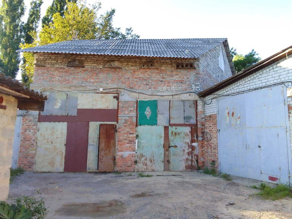 Здам в оренду гараж під ремонт мікроавтобусів в ГК "ПРОСТІР",Крошня.