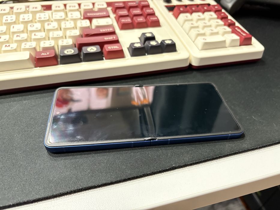 Samsung zflip 7 256gb na gwarancji