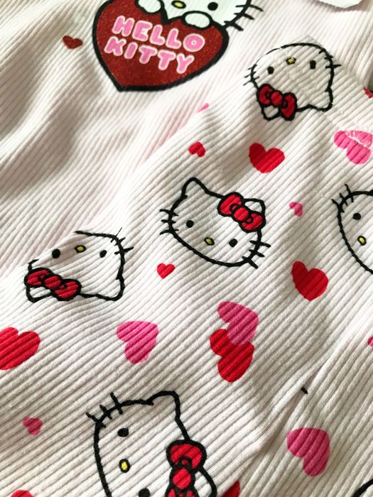 Костюм для дівчинки “HELLO KITTY”