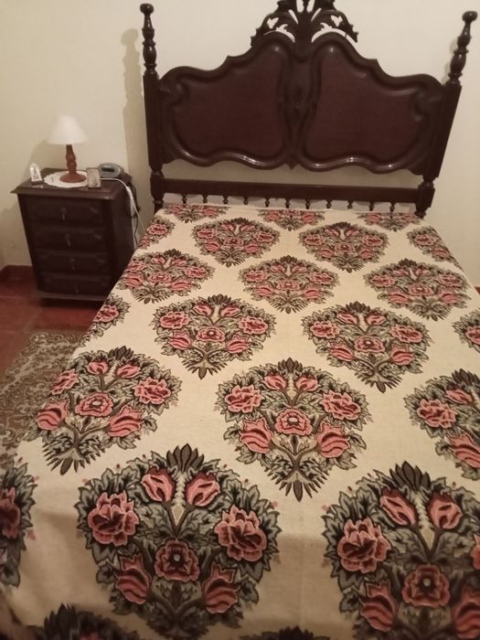 Vendo Quarto de Casal