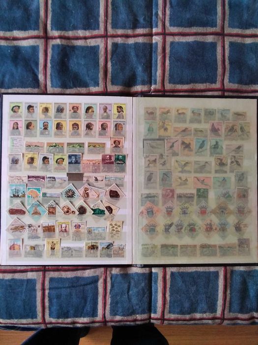 Álbum de Selos Colónias Portuguesas MNH/MLH/Usados. 2° PARTE