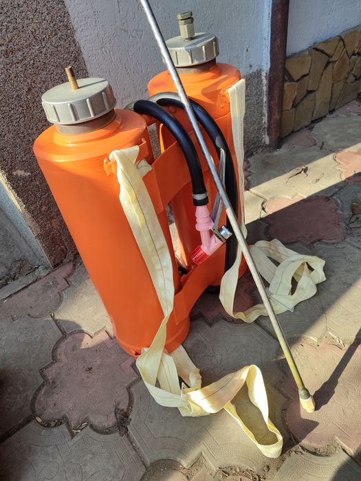 Опрыскиватель алюминиевый ссср