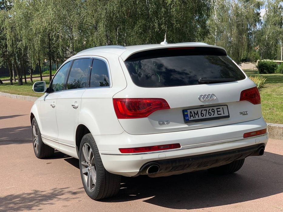 Audi Q7 3.0 TFSI Quattro • 2015 • Хороша комплектація •