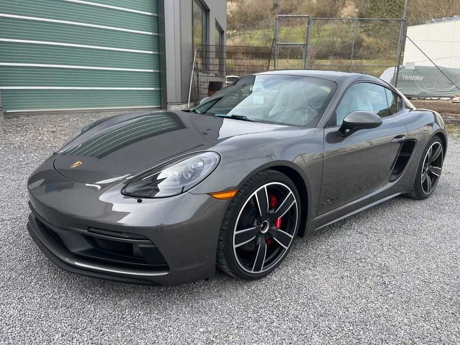Бампер Porsche Cayman R 982 Cayman 981 та ін. деталі до різних моделей