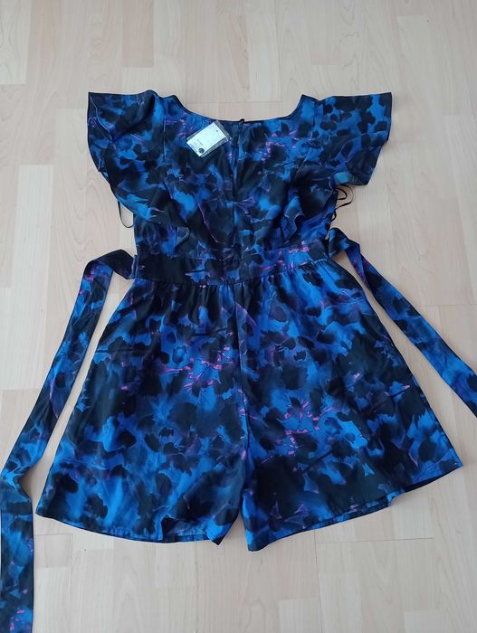 Nowy kombinezon letni krótki Miss Selfridge rozmiar L
