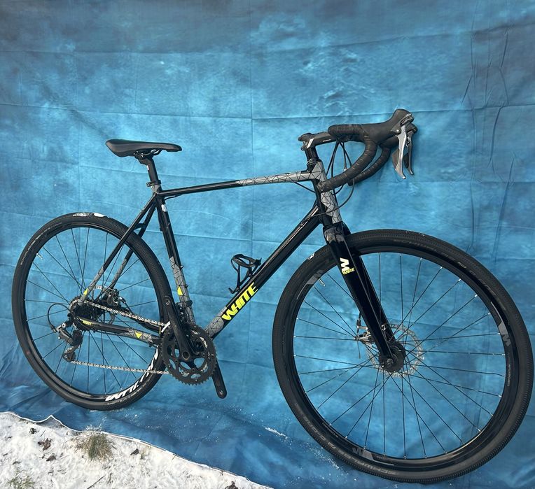 Rower White CX Lite | Gravel / CX | Shimano Claris | 28” (700c)