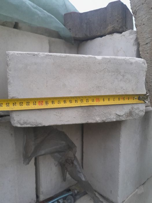 Pustaki betonowe i silikatowe