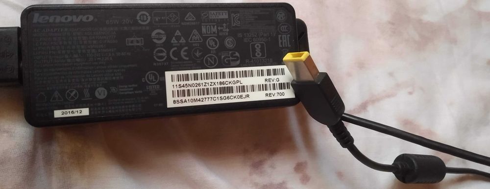 Portátil / Tablet Lenovo ThinkPad Yoga 260 Intel i5 8GB 256GB W10