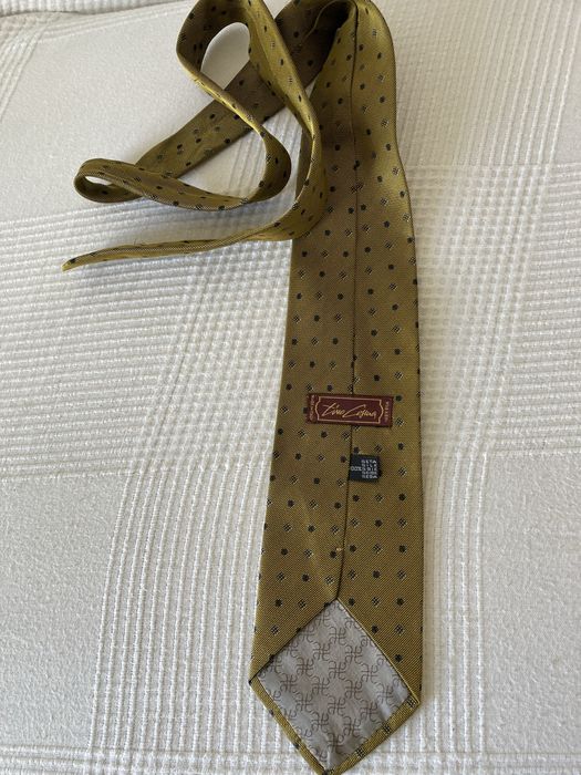 Gravata em Seda    .