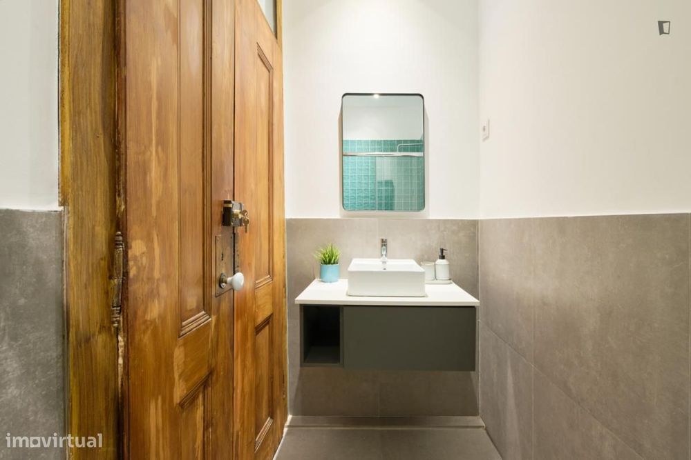 Quarto - localizado em Avenida da Liberdade Lisbon
