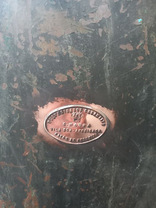 Máquina de sulfatar antiga