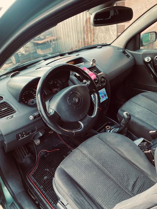 Терміново !! Меган 2!