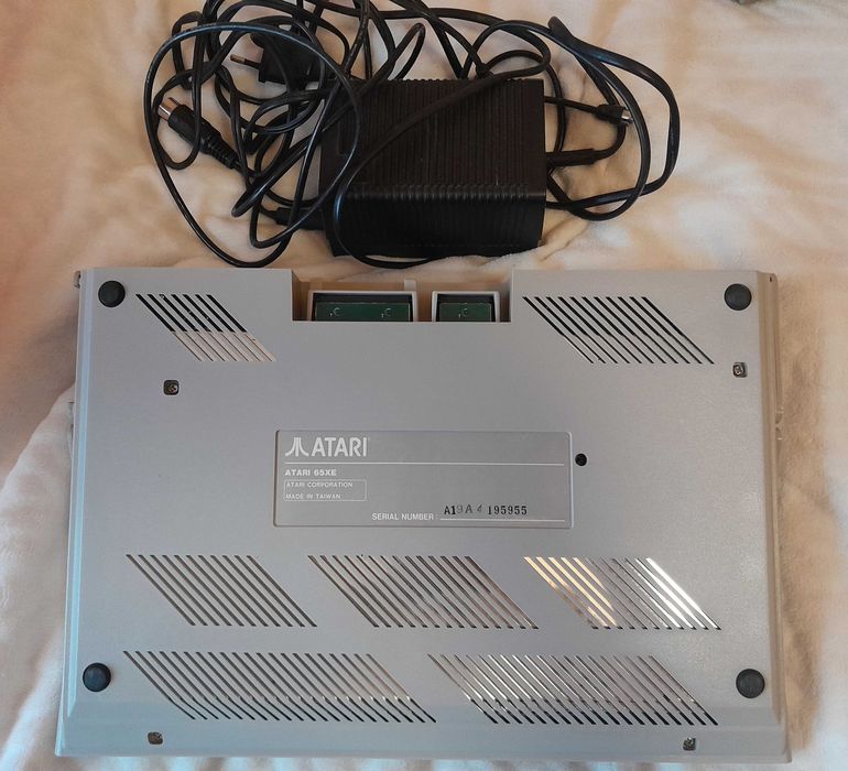 Atari 65 XE zestaw
