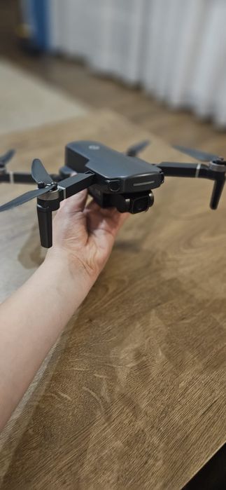 Dron holy Stone spydi v3.0