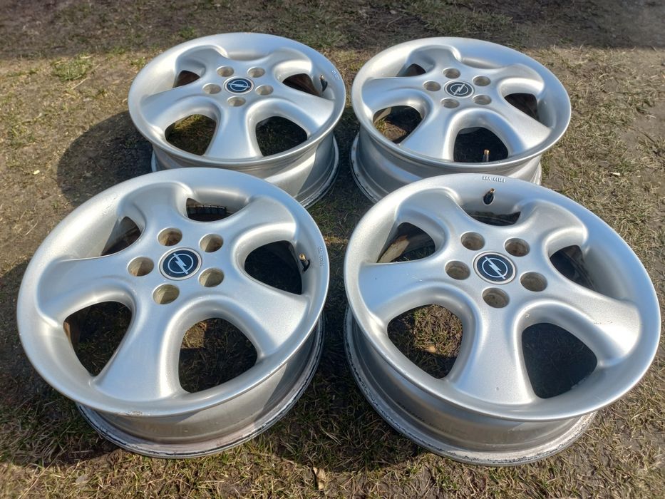 Диски r16 5×110 et44 Opel