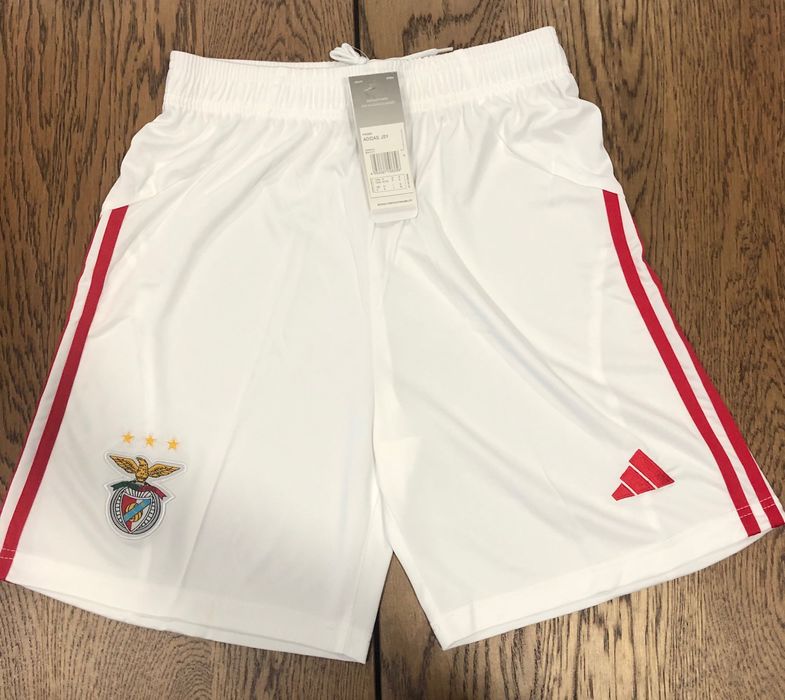 Calções Benfica, Novos