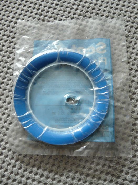 Taśma maskująca cienkoliniowa 3M Scotch Plastic Tape 471 6,3mmx32,9m.