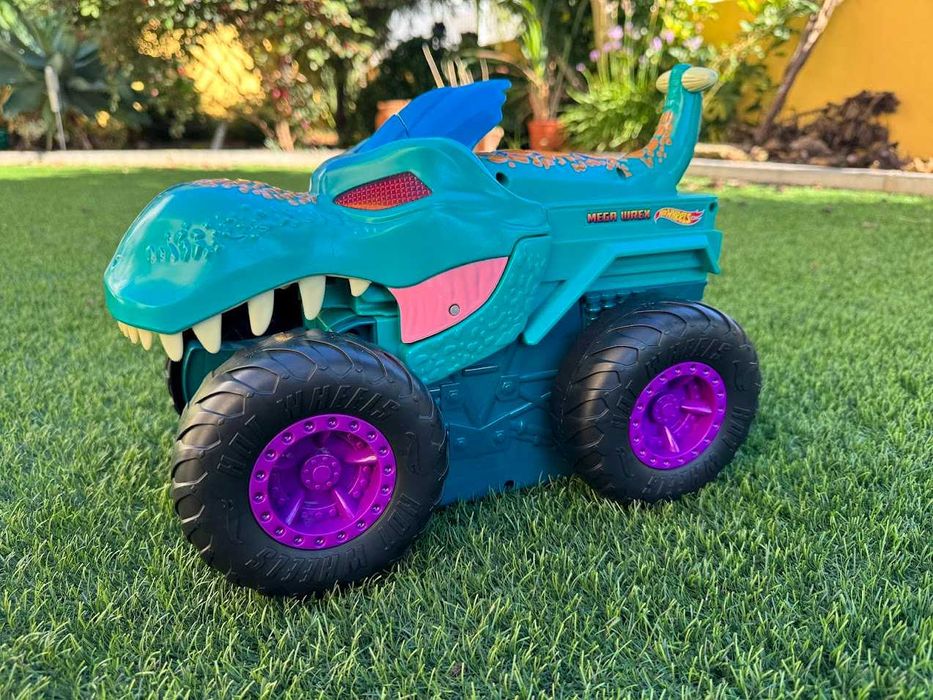 Hot Wheels Monster Truck Mega Wrex