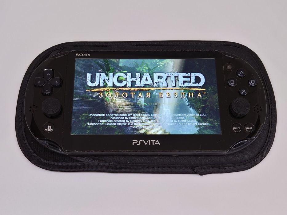 PS Vita 64 gb з іграми + чохол