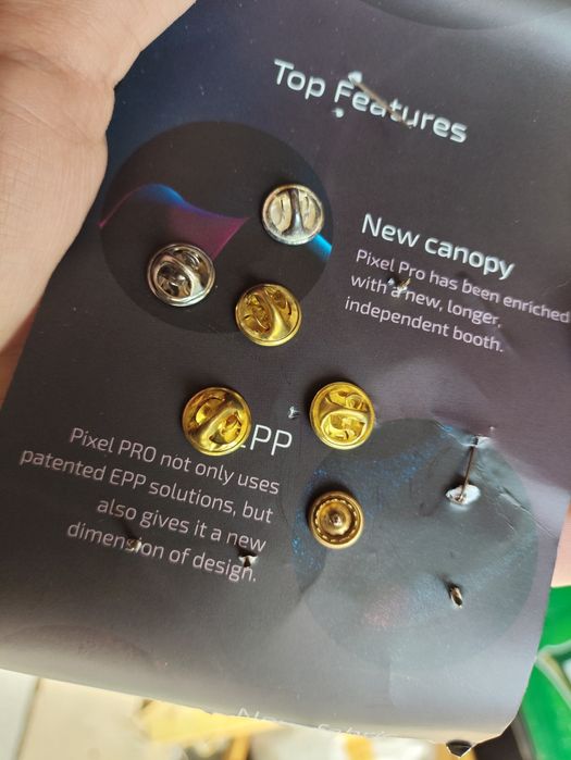 Stare przypinki, wpinki, broszki vintage retro