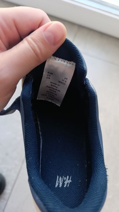 Продам кеди на хлопчика від HM!