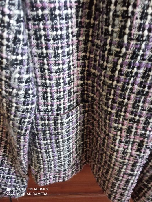 Krótki żakiet do stylizacji