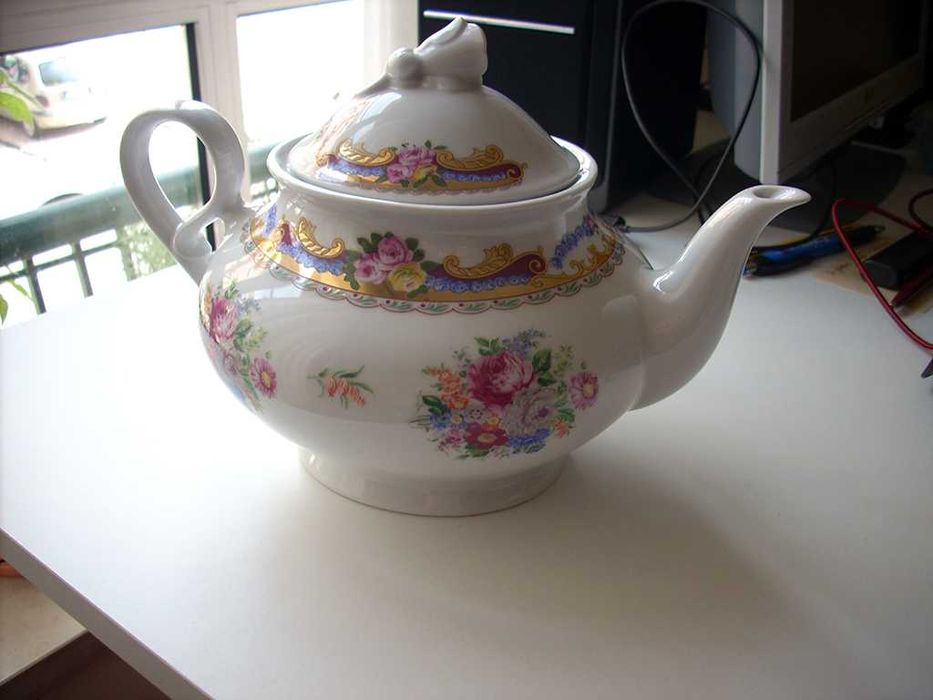 Terrinas Maestricht, Villeroy & Boch, Limoges