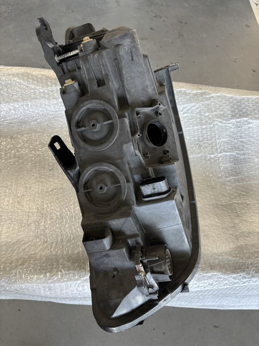 Otica direita Audi A6