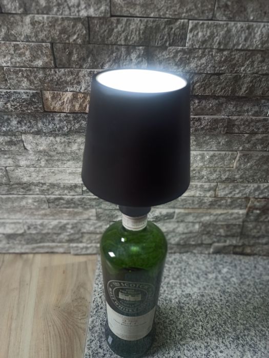 Unikalna lampa Led (3 barwy światła) dla fana whisky