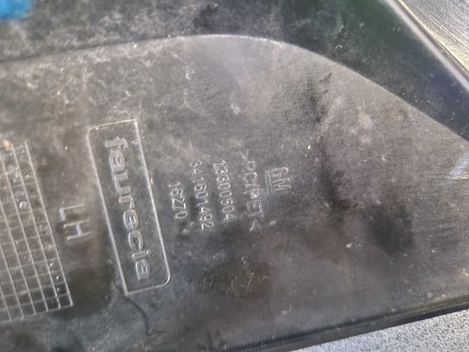 Opel Zafira C 11r.- Kratka Zaślepka Zderzaka Lewy Przód