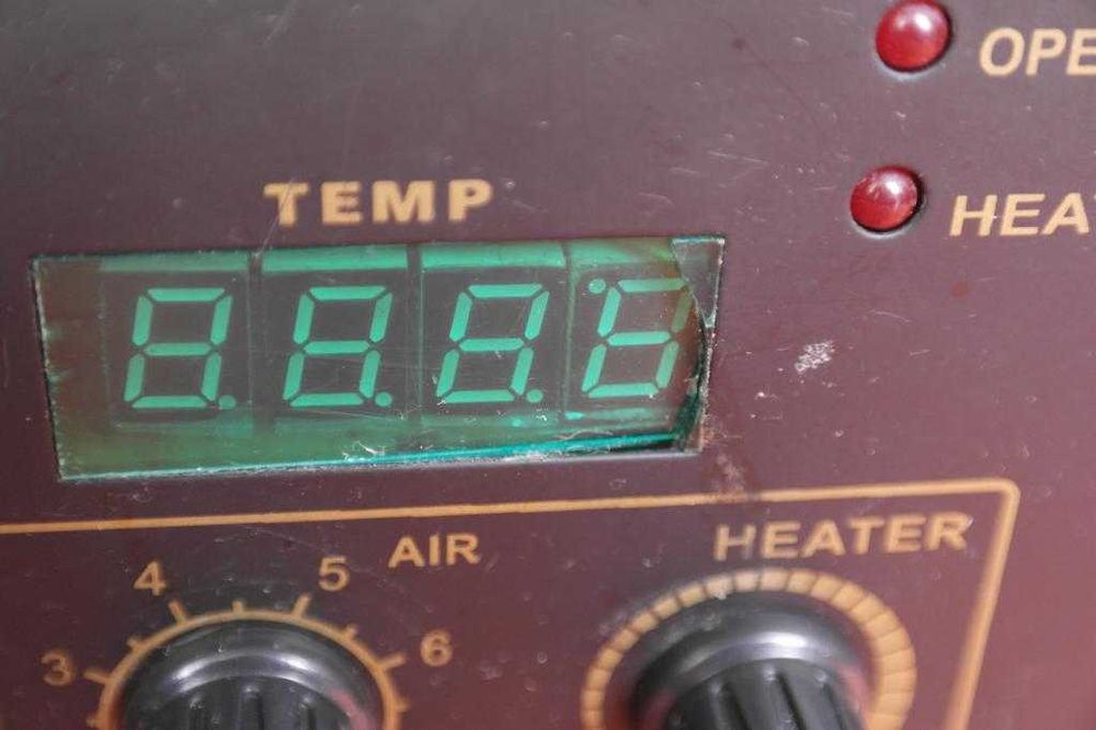 Паяльна станція KMT 1000+ термовоздушная, компрессорная, двухканальная