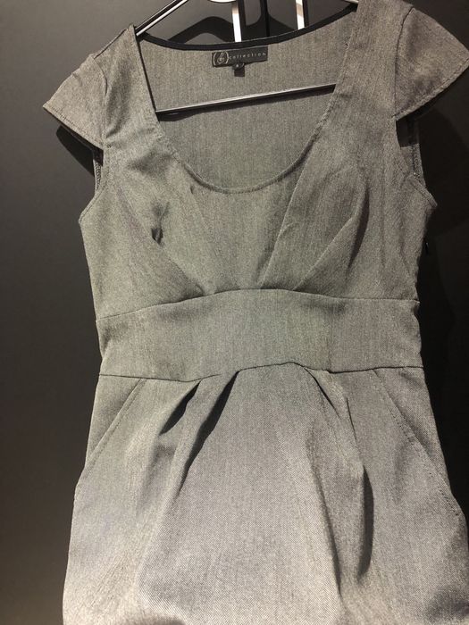 Sukienka Stradivarius S