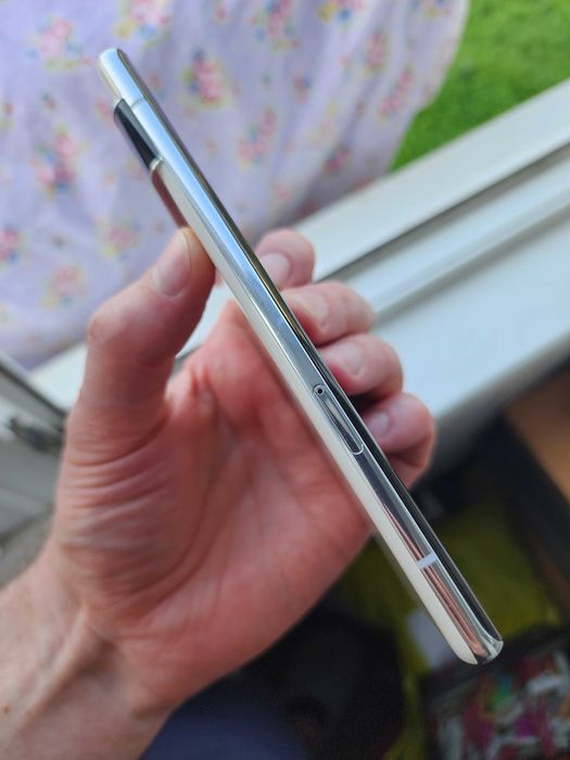 Google Pixel 6 Pro 12/256GB Neverlock 6,7" LTPO OLED 3120x1440 120 Гц