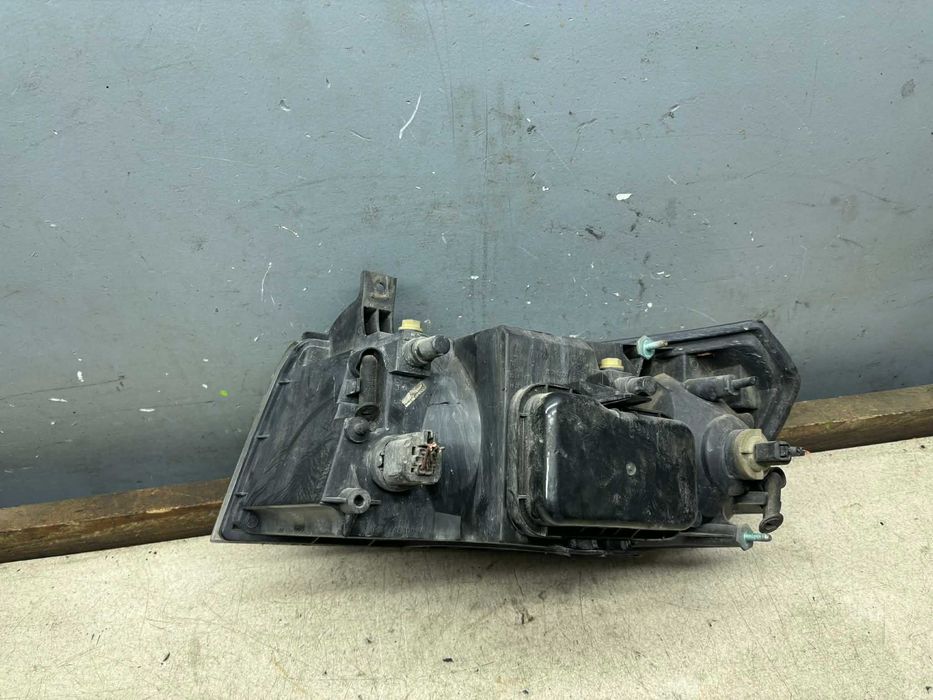 Lampa Prawy Przód Prawa Przednia Ford Transit MK6 00->06