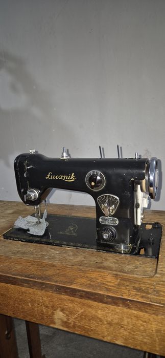 Maszyna do szycia Łucznik