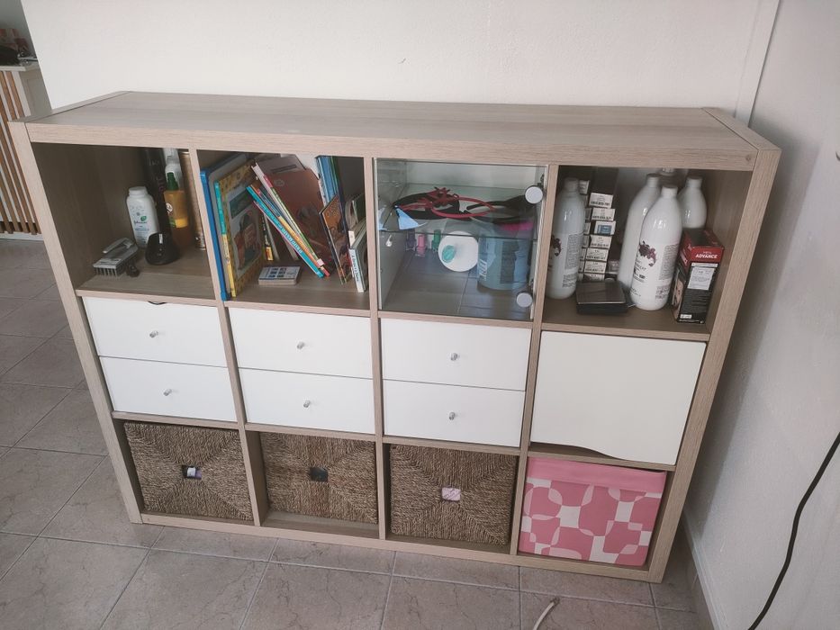 Móvel estante IKEA Kallax