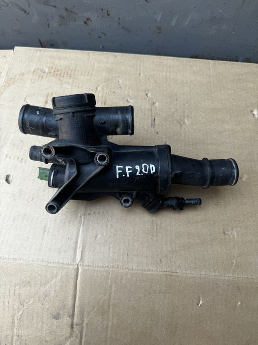 Корпус термостата термостат Ford Focus Kuga Scudo Expert