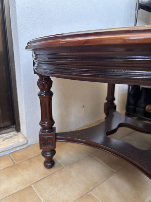 Mesa  de centro de madeira