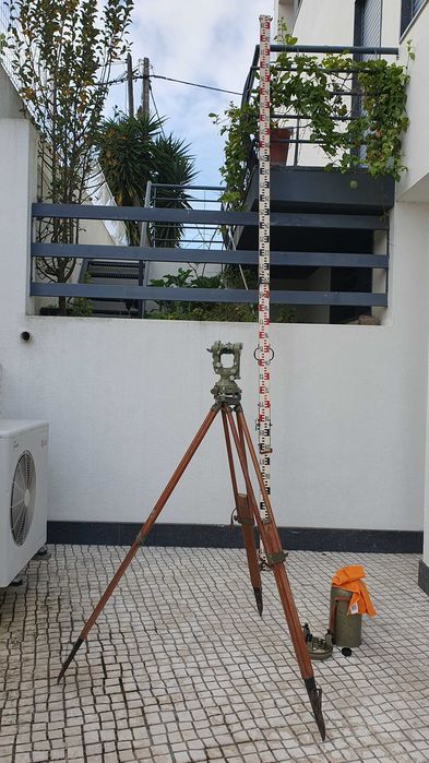 Topografia - Teodolito WILD T2