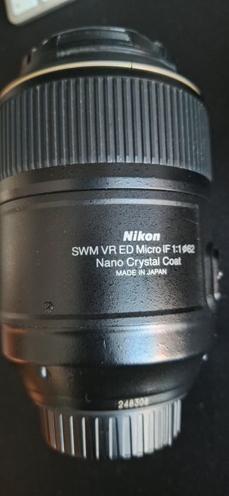 Lente Nikoor AF-S MICRO NIKKOR 105mm 1:2.8G ED
VR