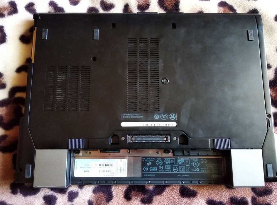 Ноутбук Dell Latitude E6410 Corei5 HDD320Gb память 4GbDDR3 рабочий