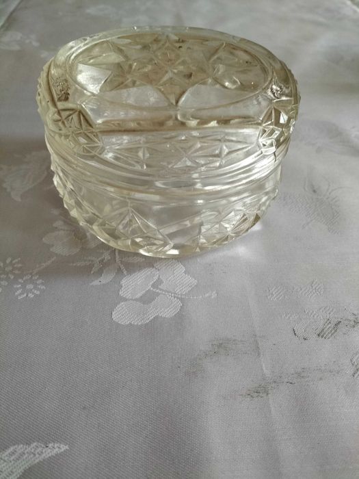 Szkło ozdobne PRL bombonierka cukiernica pudełko ozdobne z pokrywką