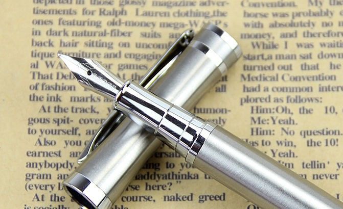 Caneta de Tinta Permanente (Aparo/Tinteiro) Prata - Clássico Coleção