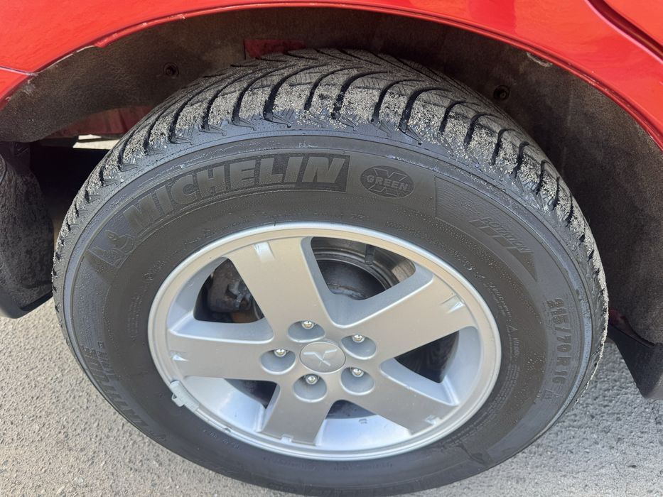Mitsubishi Outlander 2.3 did 4*4  з Швейцарії