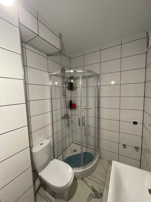 2 pokoje + salon, duży balkon, winda