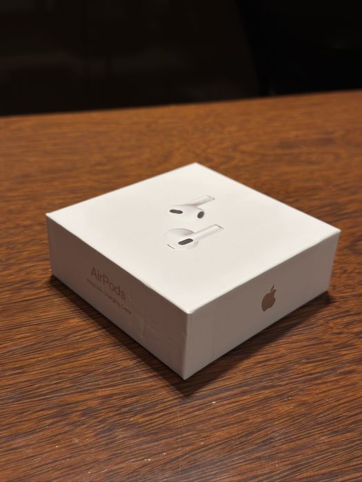 Airpods 3Rd generation fechados como novos