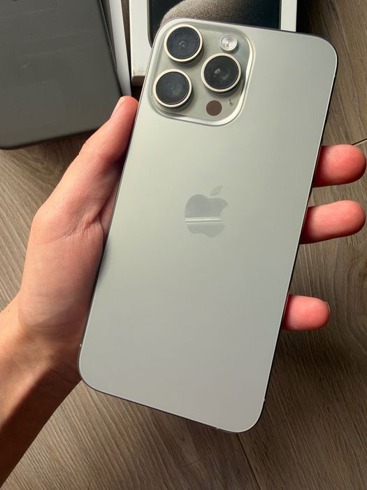 iPhone 15 Pro Max 256 Gb (natural titanium)