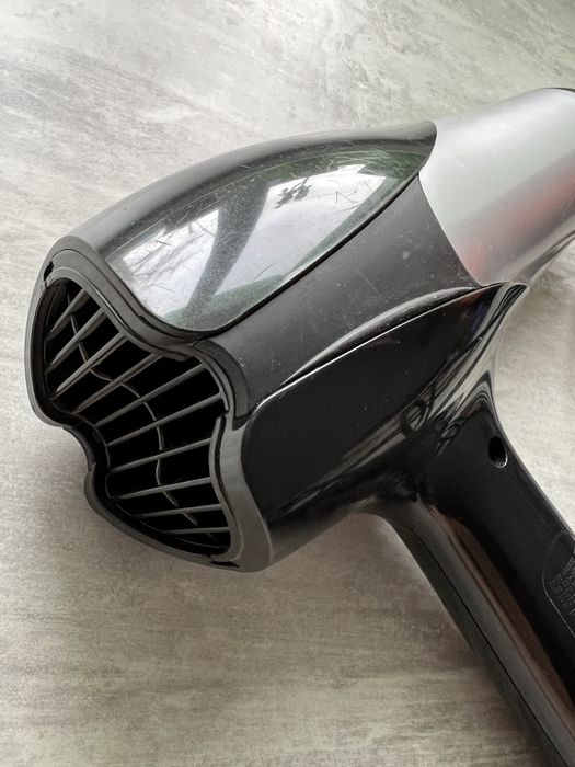 Фен Philips SalonDry Control