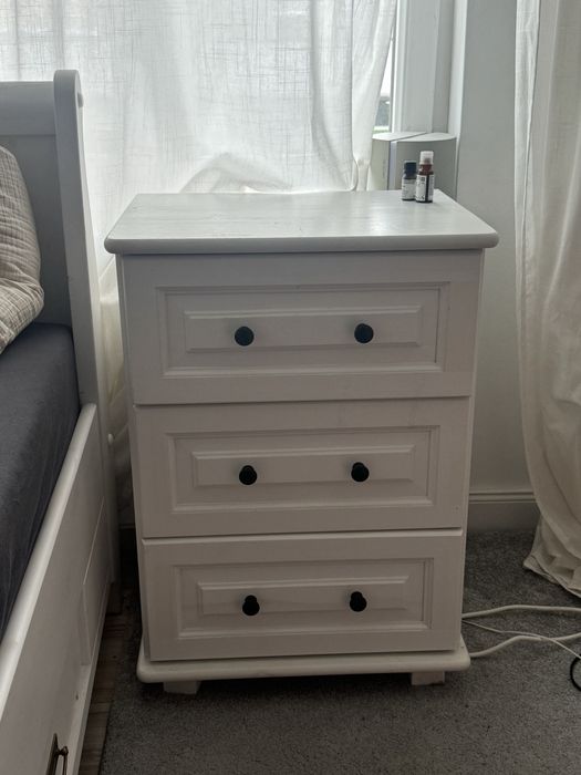 Szafka nocna sosna drewno biale