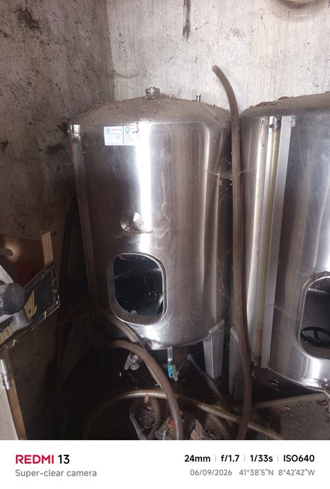 Cubas em inox de 250 e 500 ltros
